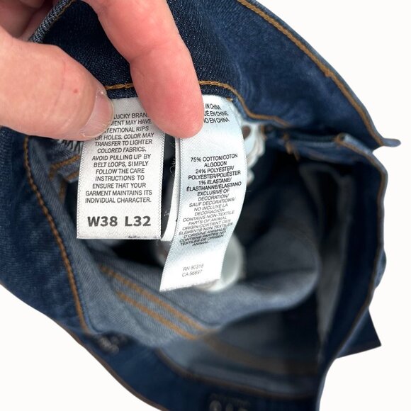 Lucky Brand Men's 410 Athletic Slim Fit Blue Denim Jeans 38x32 Dark Wash - Picture 8 of 8